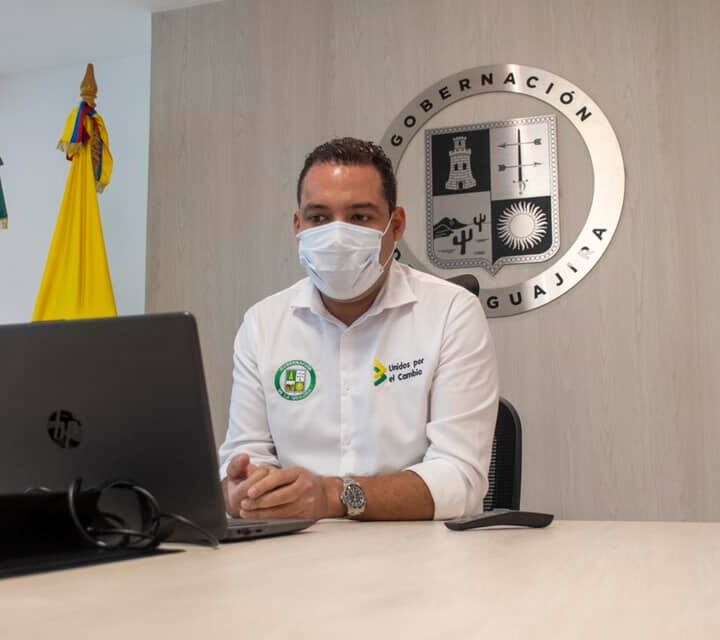 Abrir mayores canales de comunicación para establecer el origen de las amenazas recibidas por sectores políticos de La Guajira, anunció el gobernador Nemesio Roys al término de un consejo de seguridad extraordinario