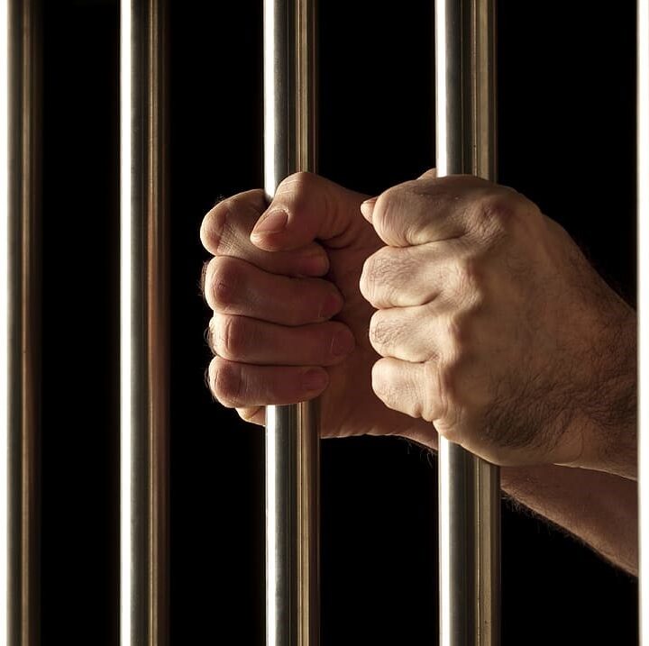 Un juez de la República, determinó enviar a la cárcel a alias “El Duro”. El hombre es sindicado de los más relevantes secuestros en La Guajira y varios departamentos del Caribe