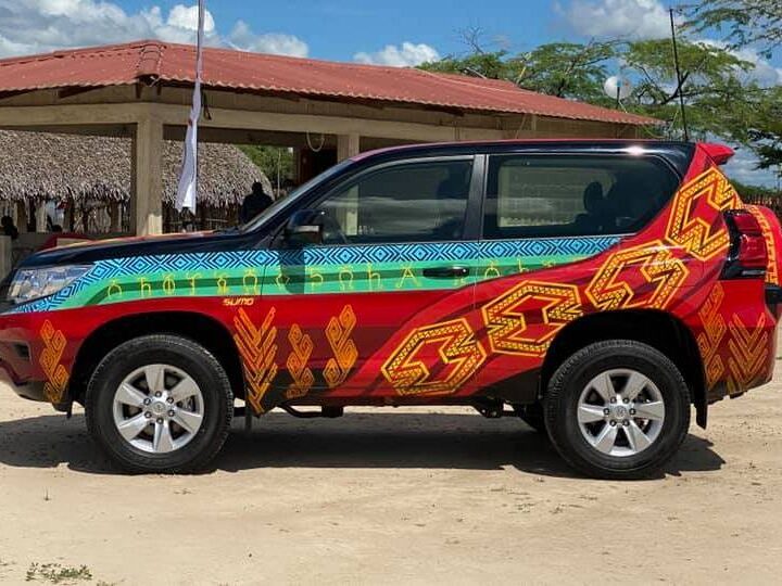 En un evento Toyota presentó la nueva Prado Sumo en La Guajira