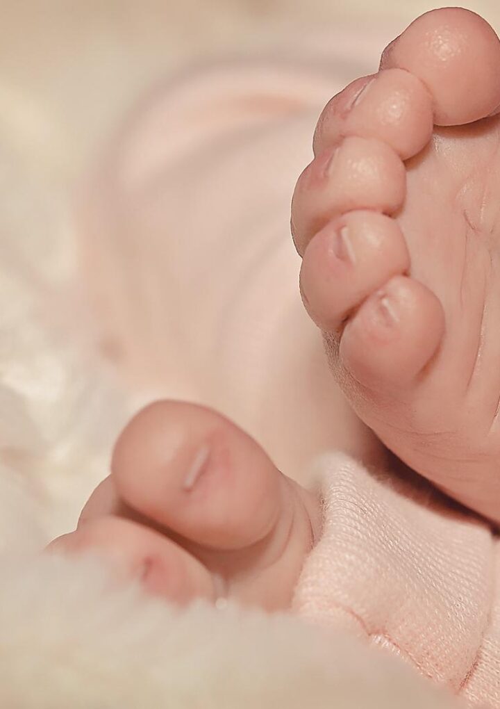 Bebé albino de madre wayuu. Hay denuncias por presuntas irregularidades en la circulación de la fotografía, en redes sociales y medios de comunicación.