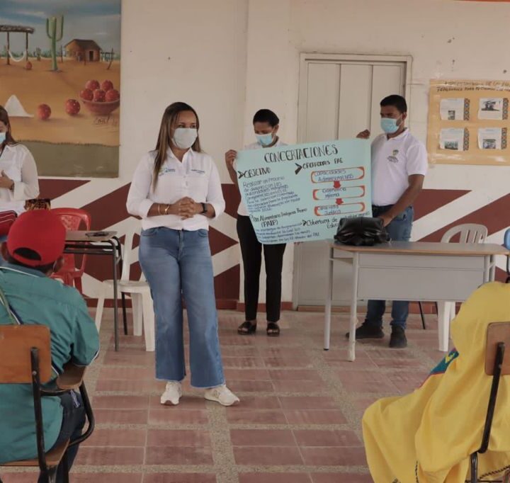 Avanza contratación de transporte escolar en Riohacha