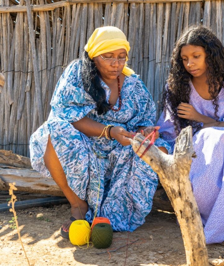 Más de 290 indígenas wayuu fortalecieron su cadena productiva de teneduría artesanal