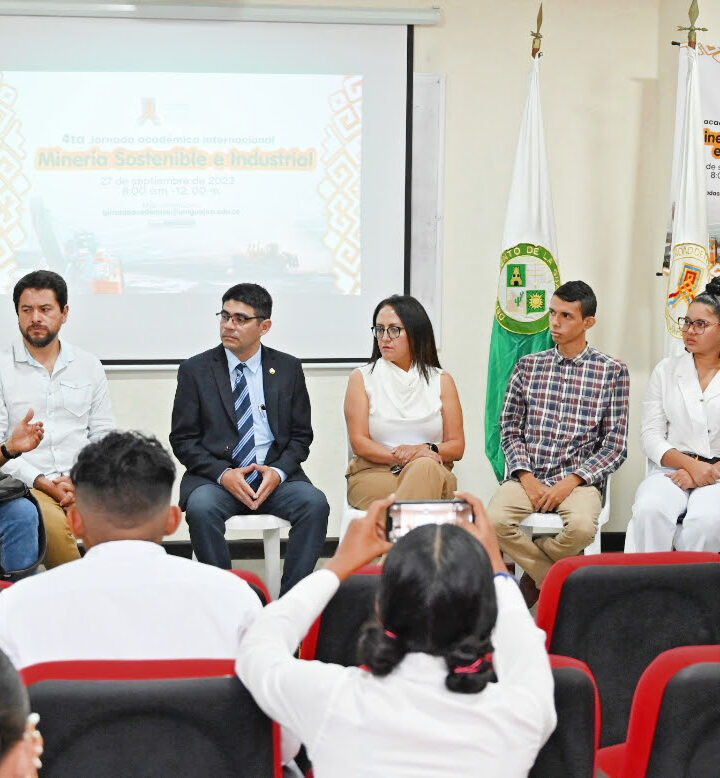 Uniguajira realizó jornada académica internacional sobre minería